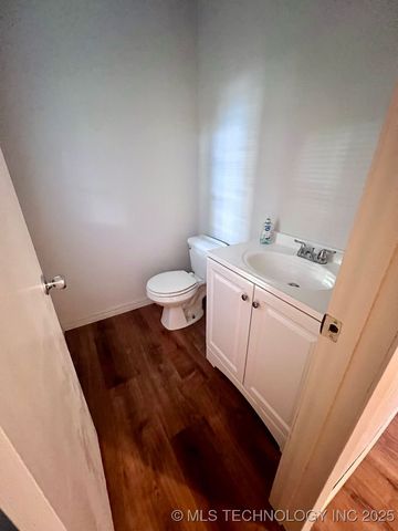 520 NW B Street, Antlers, OK 74523