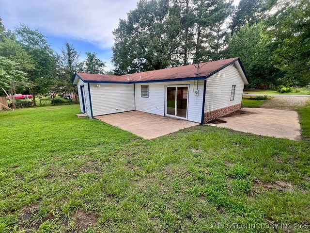 520 NW B Street, Antlers, OK 74523