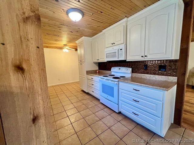 520 NW B Street, Antlers, OK 74523