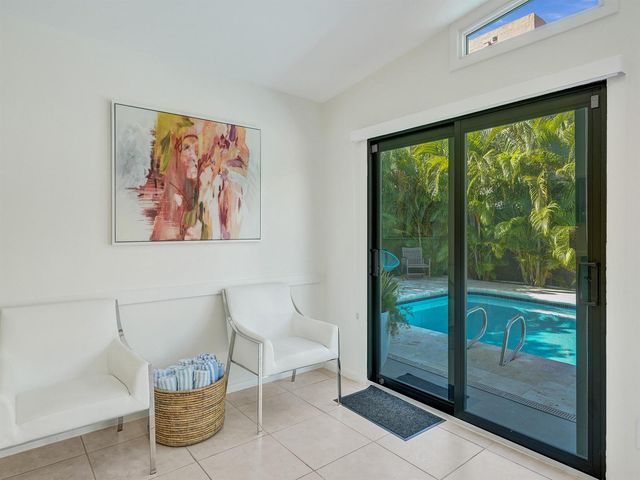 5251 NE 26th Avenue, Fort Lauderdale, FL 33308