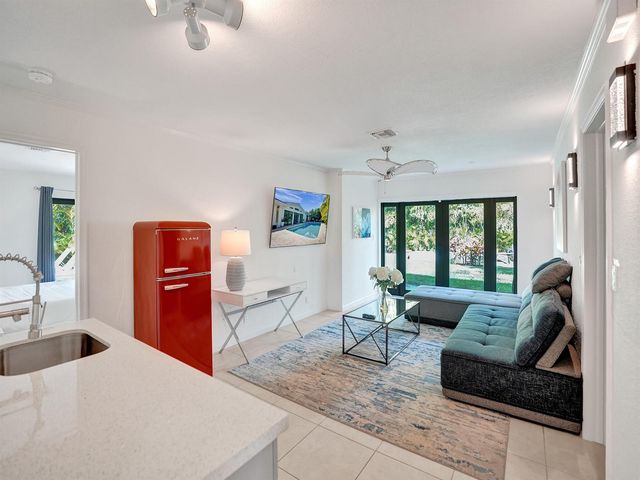 5251 NE 26th Avenue, Fort Lauderdale, FL 33308