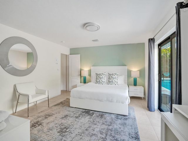 5251 NE 26th Avenue, Fort Lauderdale, FL 33308