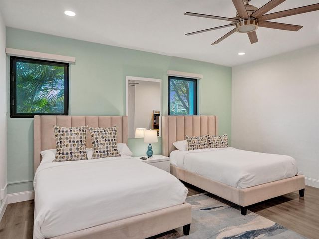 5251 NE 26th Avenue, Fort Lauderdale, FL 33308