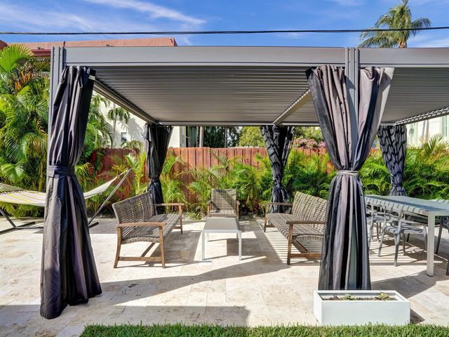 5251 NE 26th Avenue, Fort Lauderdale, FL 33308