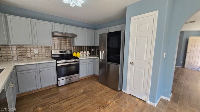 9671 Giddings Avenue, Las Vegas, NV 89148