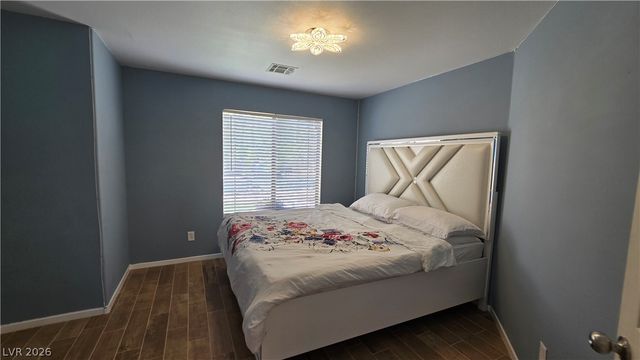 9671 Giddings Avenue, Las Vegas, NV 89148