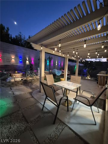 9671 Giddings Avenue, Las Vegas, NV 89148