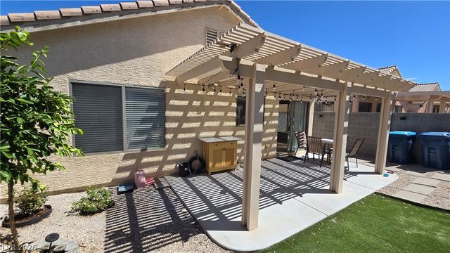 9671 Giddings Avenue, Las Vegas, NV 89148