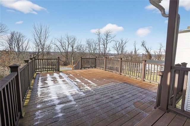 533 Mccully St, White Oak, PA 15131