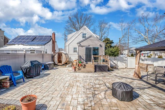 1972 Russell Street, North Bellmore, NY 11710