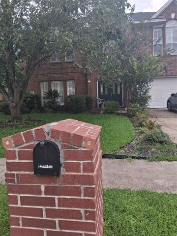 7915 Wolfield Lane, Houston, TX 77071