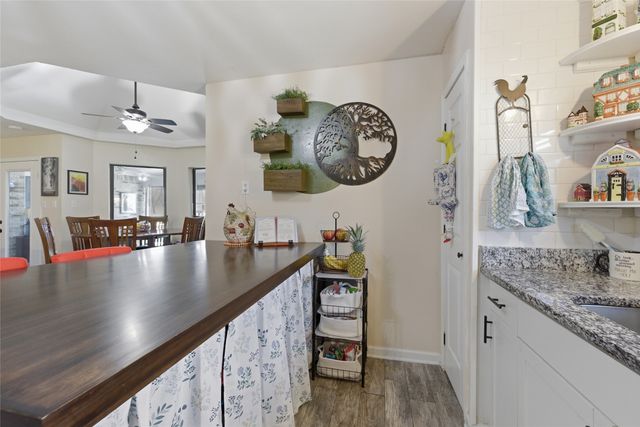 8715 S Monticello Circle, Granbury, TX 76049