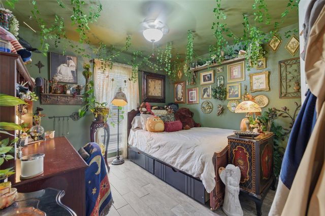 8715 S Monticello Circle, Granbury, TX 76049