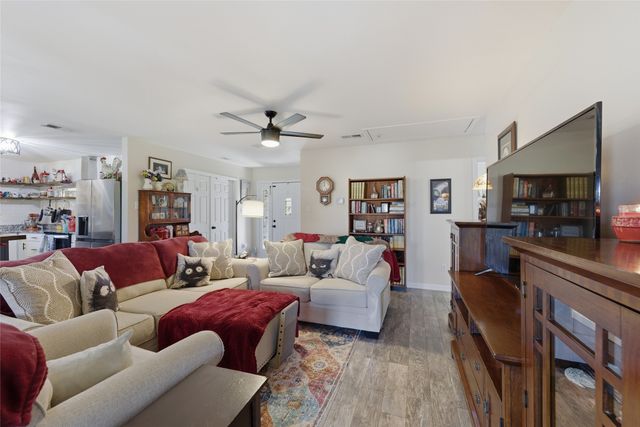 8715 S Monticello Circle, Granbury, TX 76049