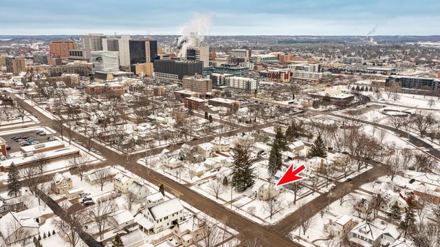 724 6th Avenue SW, Rochester, MN 55902