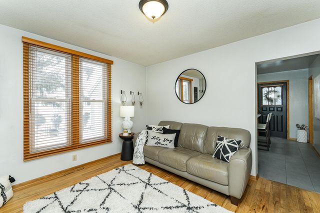 724 6th Avenue SW, Rochester, MN 55902