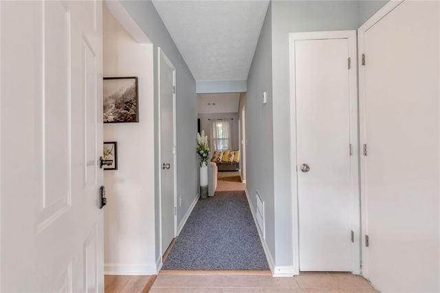 2000 Wendover Drive, Snellville, GA 30078