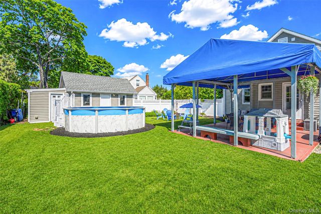 84 E Lakewood Street, Patchogue, NY 11772