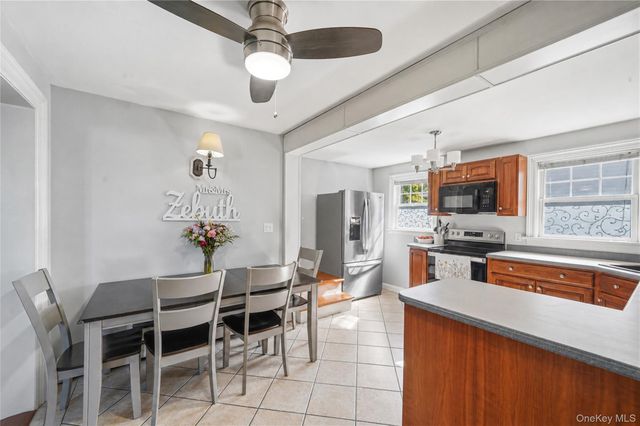 84 E Lakewood Street, Patchogue, NY 11772