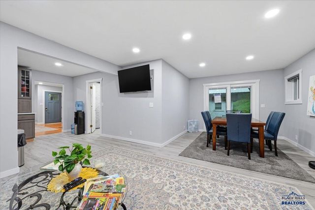 20953 MAITLAND RD, Lead, SD 57754