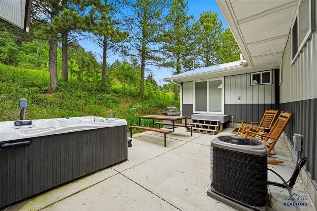 20953 MAITLAND RD, Lead, SD 57754