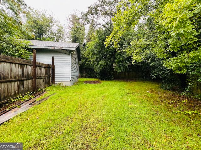 807 Peachtree Street, Macon, GA 31217