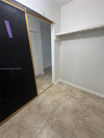 2061 NW 47th Ter 111, Lauderhill, FL 33313