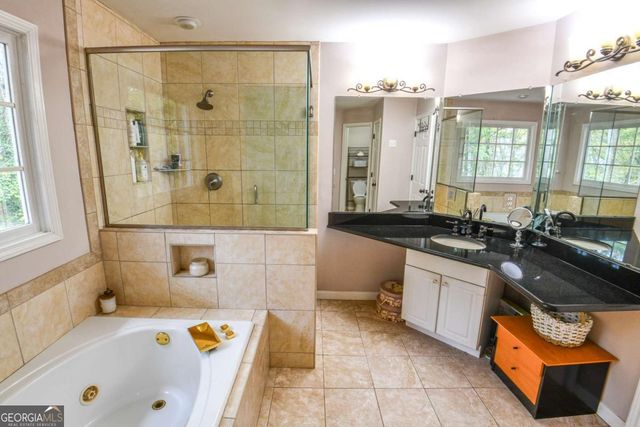 1865 Oak Tree Hollow, Alpharetta, GA 30005