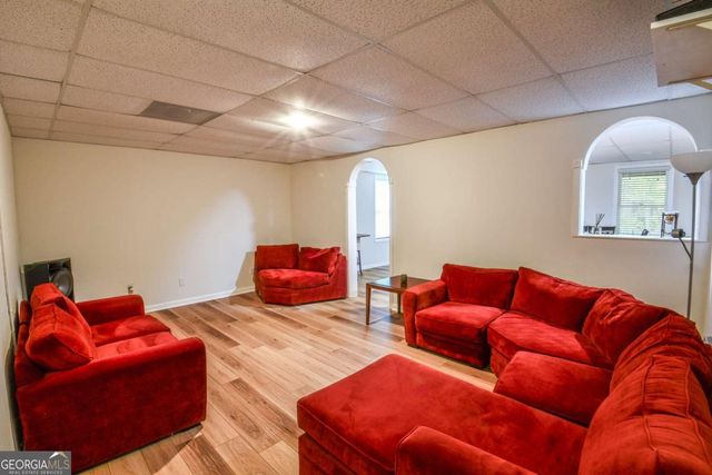 1865 Oak Tree Hollow, Alpharetta, GA 30005