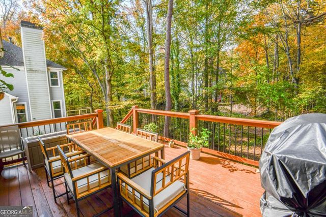 1865 Oak Tree Hollow, Alpharetta, GA 30005