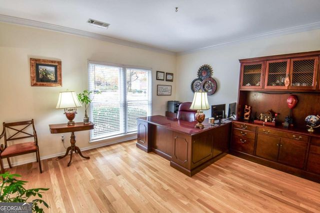 1865 Oak Tree Hollow, Alpharetta, GA 30005