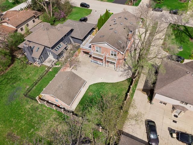 9807 W 57th Street, Countryside, IL 60525