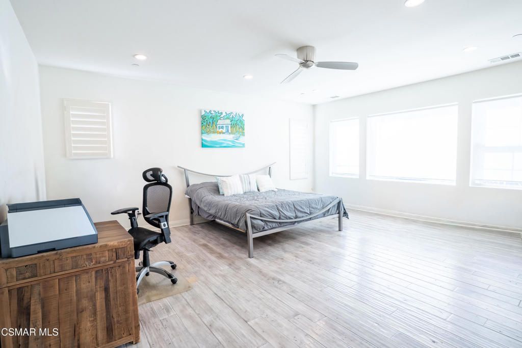 Image 22 of property listing at 3748 Gazebo Lane, Camarillo, CA 93012