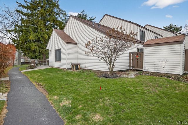 601 Barnstable Court, Camillus, NY 13031