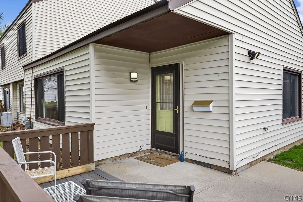 601 Barnstable Court, Camillus, NY 13031