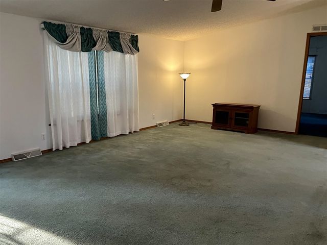 1268 Oak Brook Lane, Portage, MI 49002