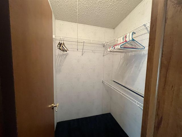 1268 Oak Brook Lane, Portage, MI 49002