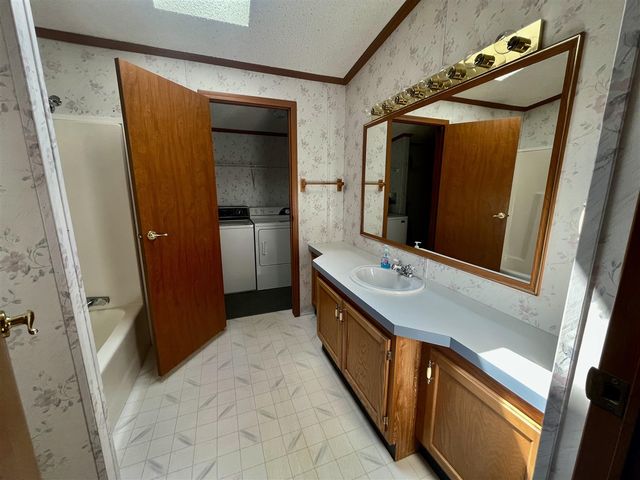 1268 Oak Brook Lane, Portage, MI 49002