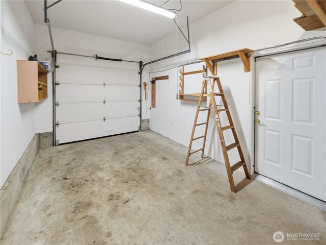 12728 Pioneer Way E, Buckley, WA 98321