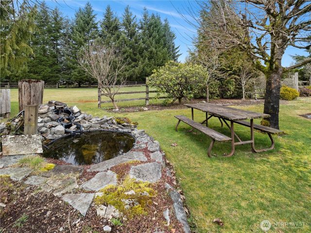 12728 Pioneer Way E, Buckley, WA 98321