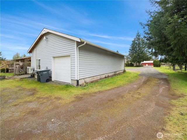 12728 Pioneer Way E, Buckley, WA 98321