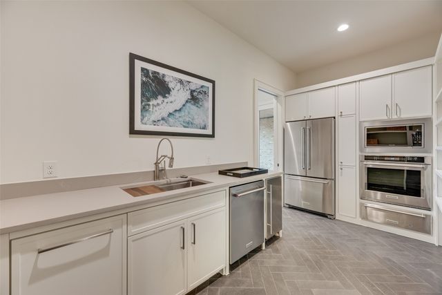 4074 S Better Drive, Dallas, TX 75229