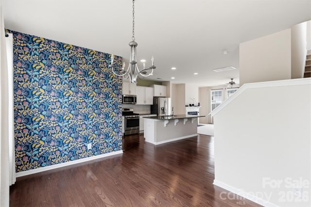 1502 Sharon Road W, Charlotte, NC 28210