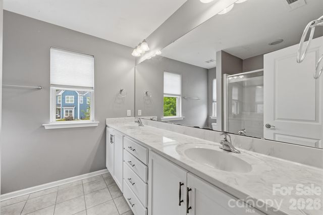 1502 Sharon Road W, Charlotte, NC 28210
