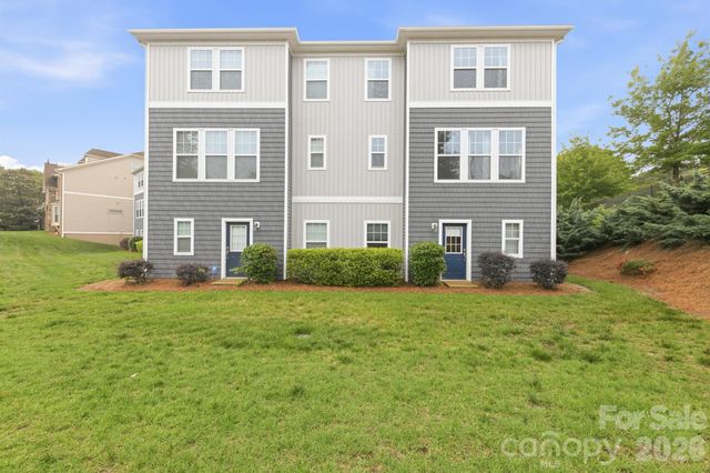 1502 Sharon Road W, Charlotte, NC 28210