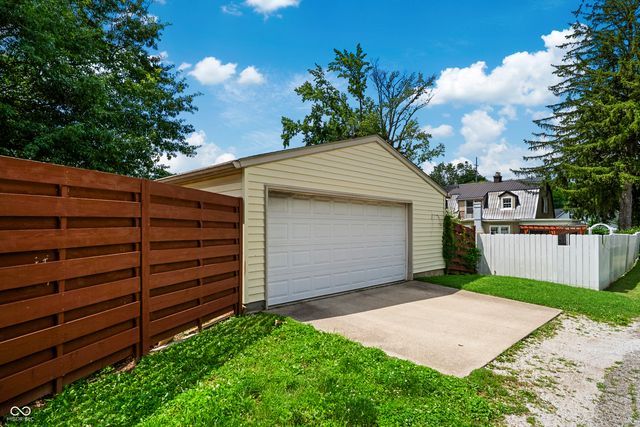15 W Joseph Street, Brazil, IN 47834