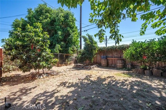 1032 E Lemon Avenue, Glendora, CA 91741