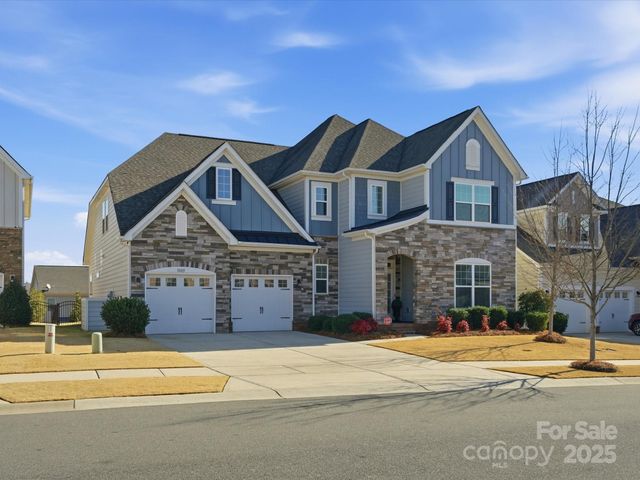1005 Argentium Way, Waxhaw, NC 28173