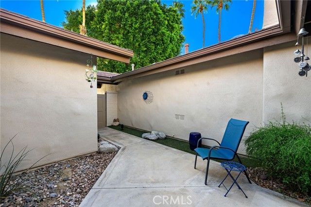 57 Ponderosa Circle, Palm Desert, CA 92211