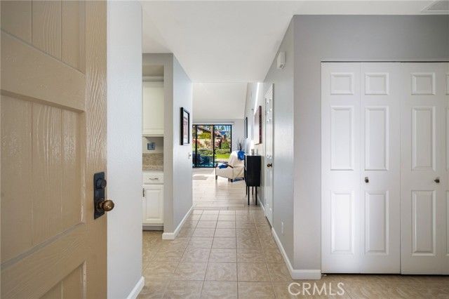 57 Ponderosa Circle, Palm Desert, CA 92211